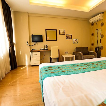 Retropera Hotel Istanbul Ngoại thất bức ảnh