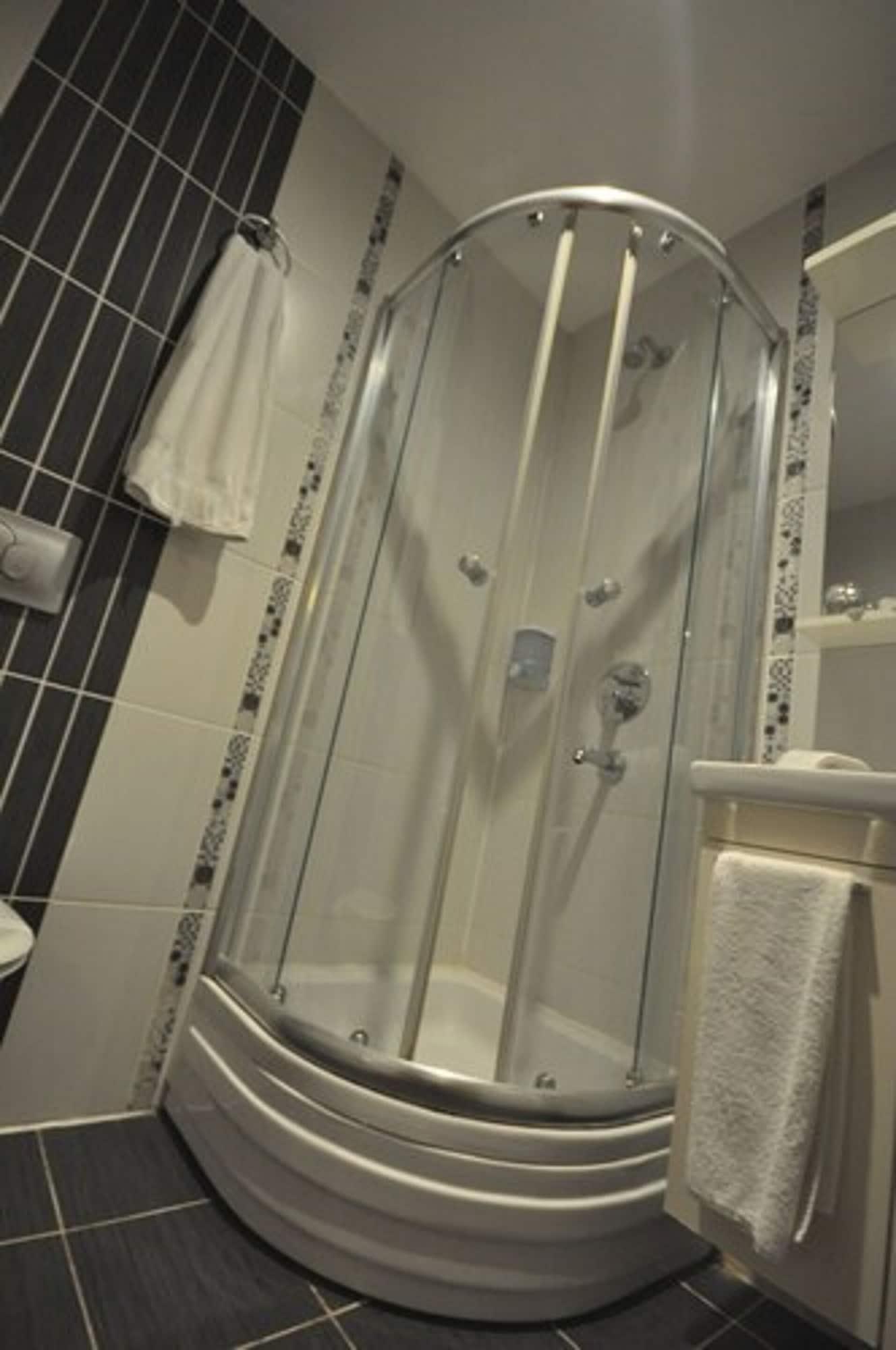 Retropera Hotel Istanbul Ngoại thất bức ảnh