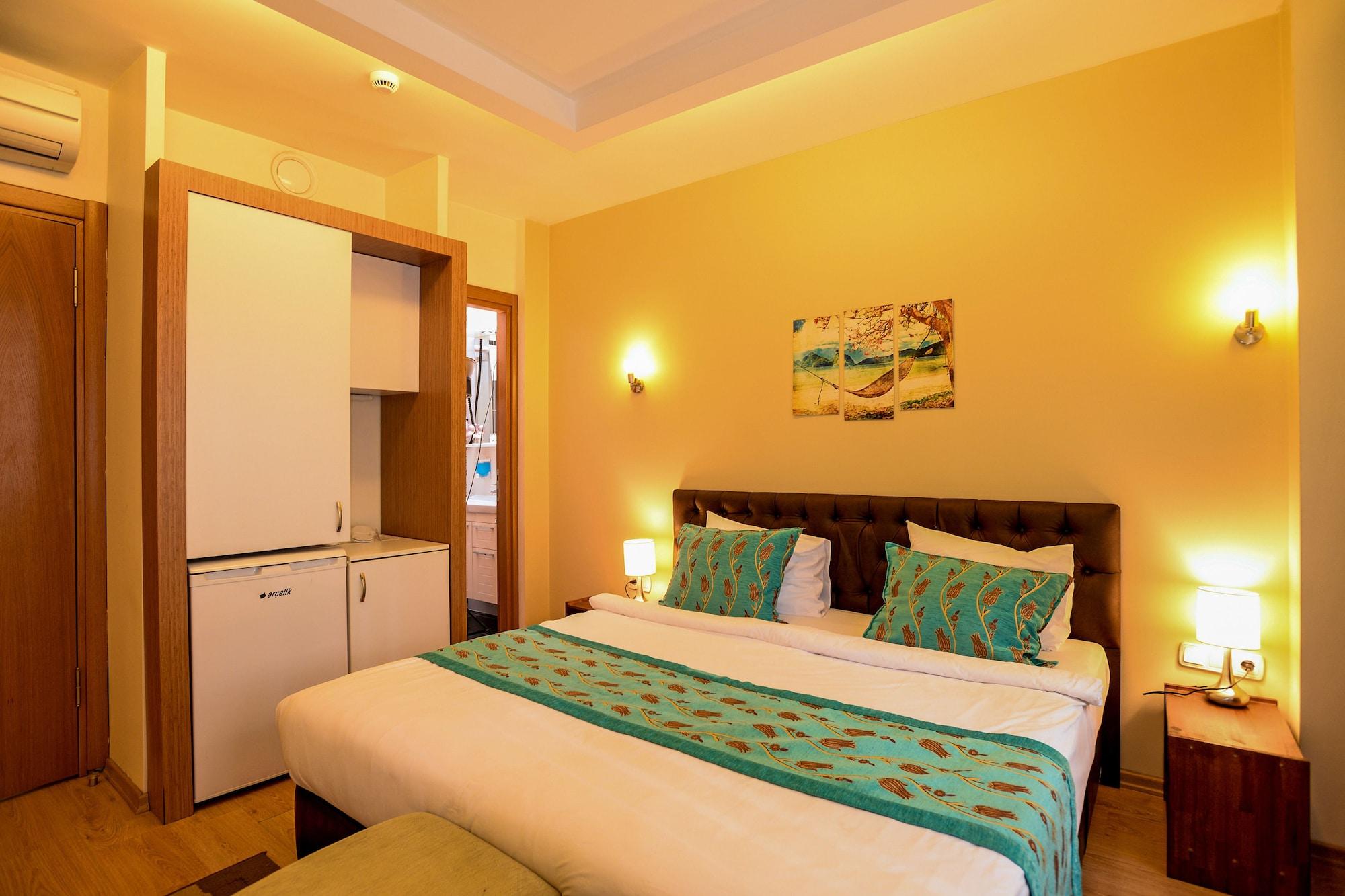 Retropera Hotel Istanbul Ngoại thất bức ảnh