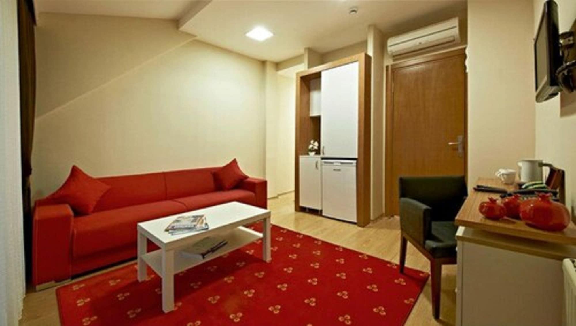 Retropera Hotel Istanbul Ngoại thất bức ảnh