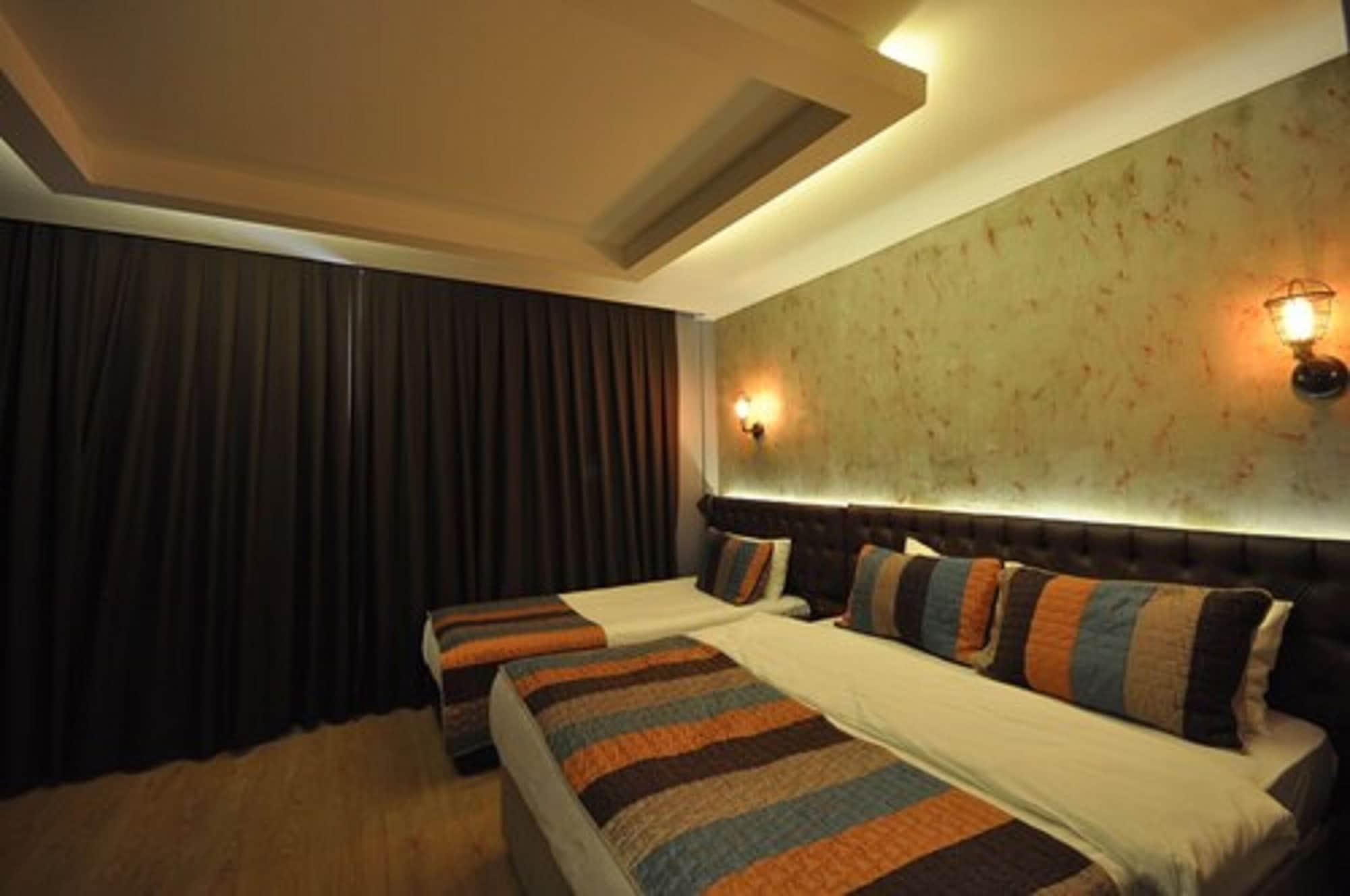 Retropera Hotel Istanbul Ngoại thất bức ảnh