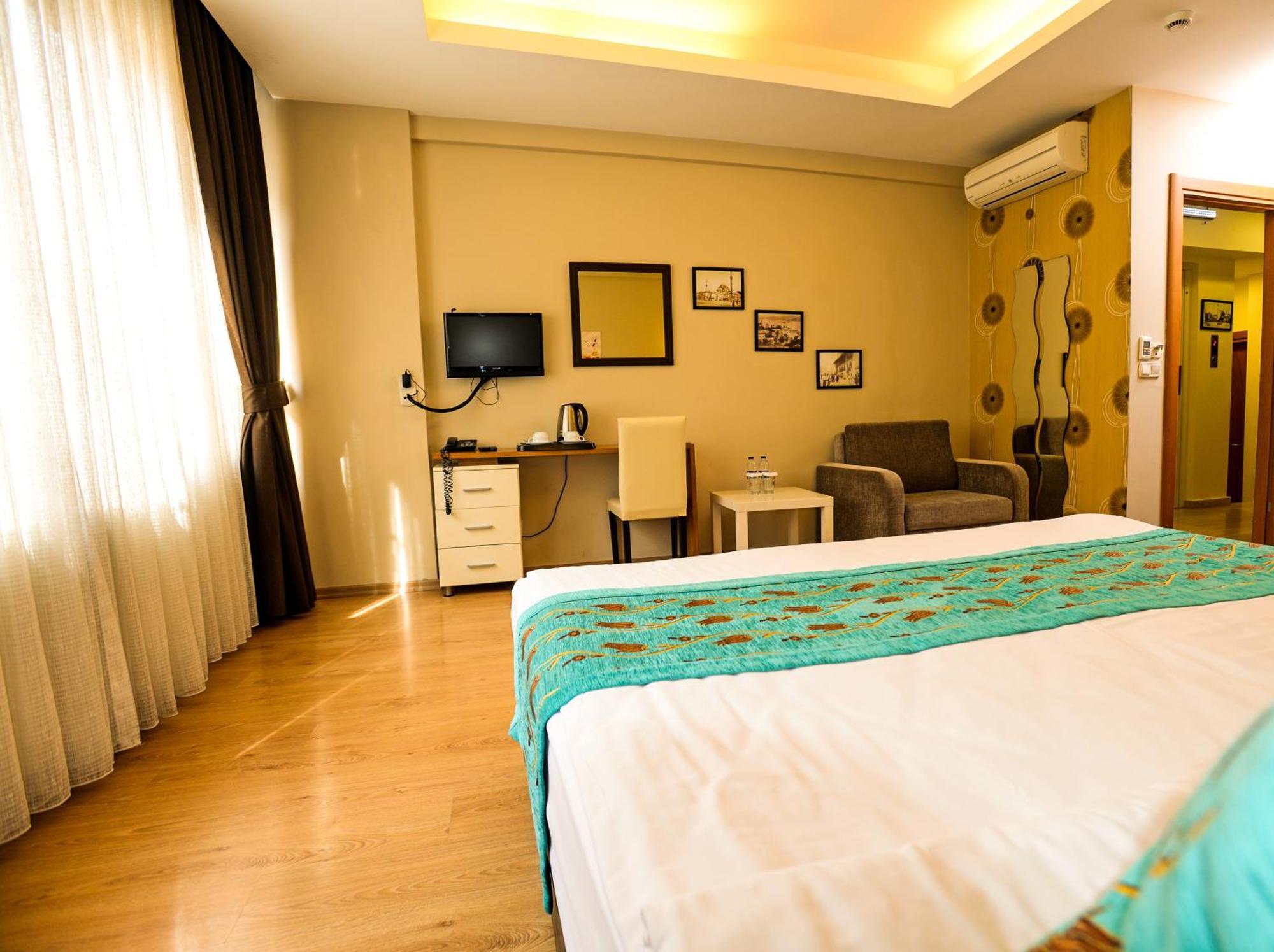 Retropera Hotel Istanbul Ngoại thất bức ảnh